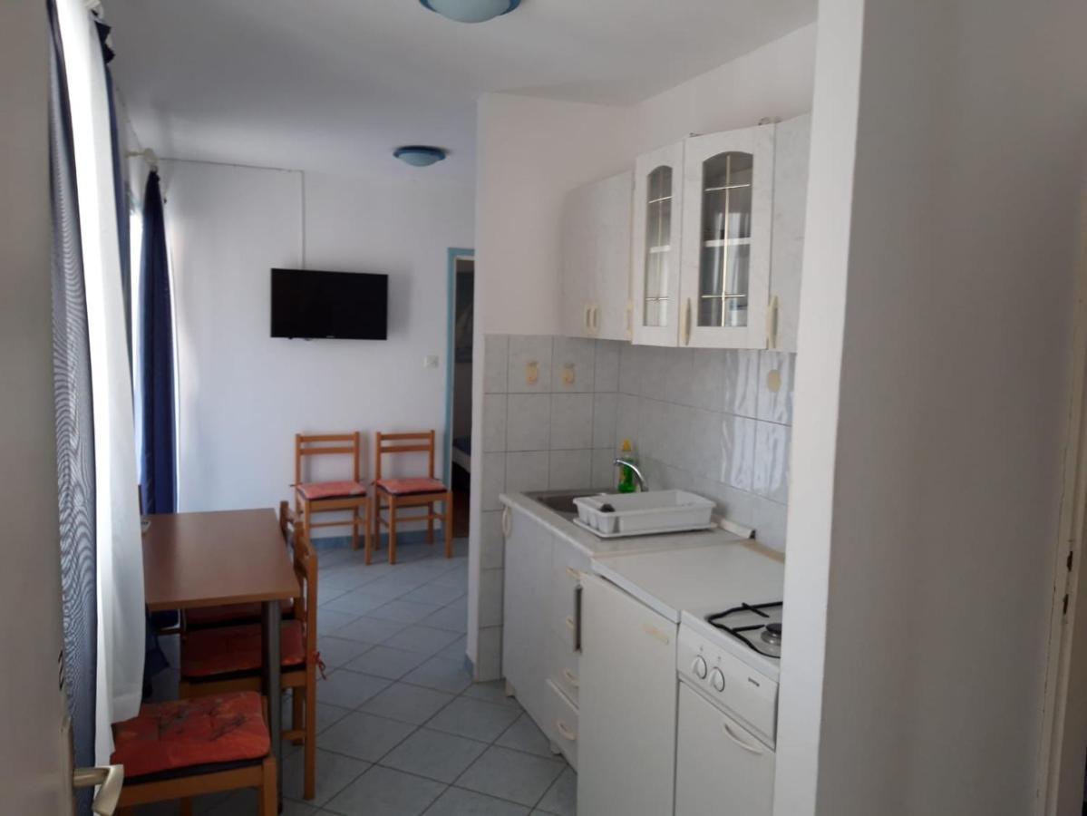 Apartments Danijela Tribalj Eksteriør bilde